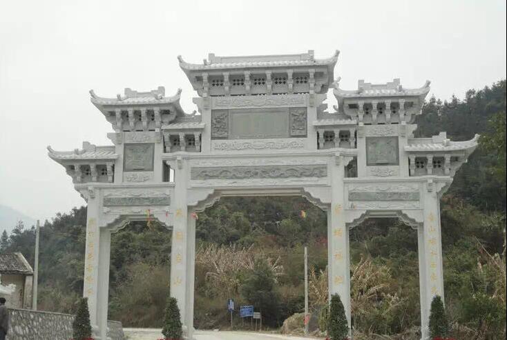 石雕牌坊