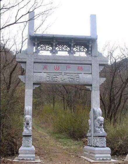 石雕牌楼